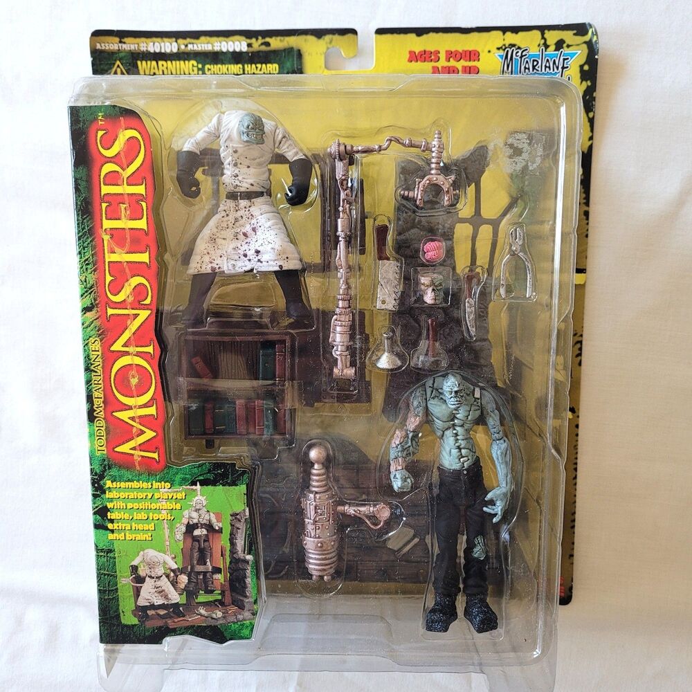1997 McFarlane Monsters Frankenstein Playset New